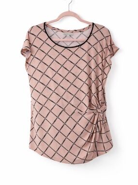 Dana Buchman Taupe Grid Side Knot Top– Business Casual Stretch Blouse- Size: XL